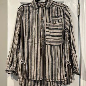 We The Free button down shirt. Size states XS but runs bigger.